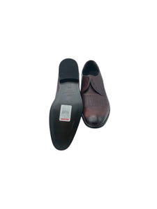 Zapatos Formales marca Rupert&Bros en Vinipiel, color Café, talla 27.5. Sin cordones. Artículo de doble uso.