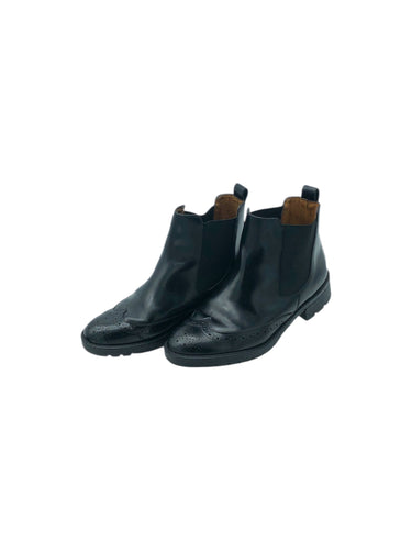 Botines Casual marca Juliodemucho en Vinipiel, color Negro, talla 24.5. Artículo de doble uso.