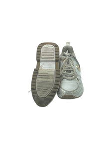 Tenis Casuales marca Michael Kors en Vinipiel, color Blanco, talla 19. De cordones ajustables. Artículo de doble uso.