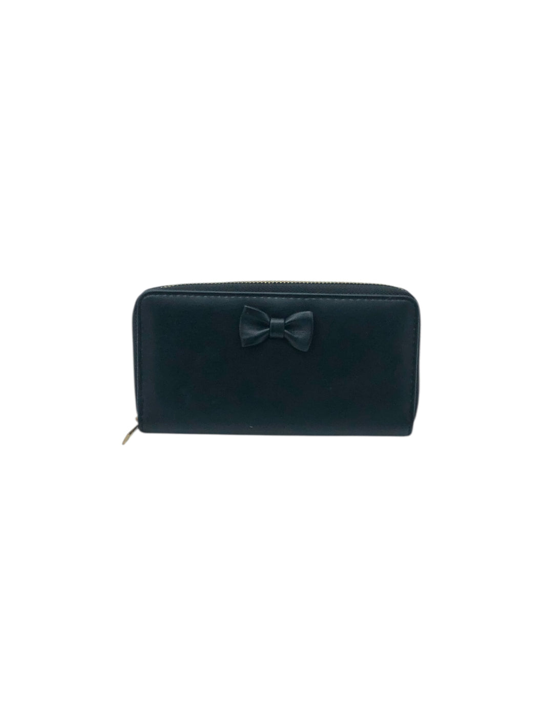 Cartera Casual en Vinipiel, color Negro. Con varios compartimentos. Artículo de doble uso.