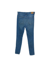 Cargar imagen en el visor de la galería, Pantalón Casual marca Comfort jns en Mezclilla, color Azul cielo, talla 9. De bolsas delanteras y traseras. Artículo de doble uso.