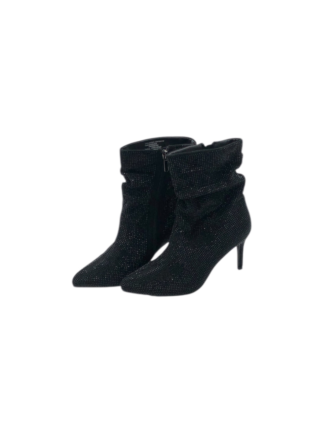 Botines Casuales marca Studio F en Gamuza, color Negro, talla 23.5. Con decoración de pedrería. Artículo de doble uso.