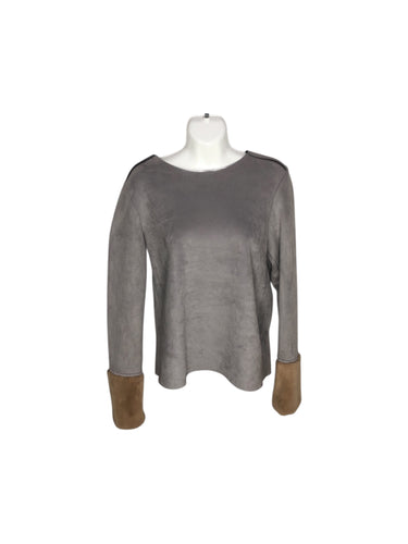 Blusa Casual marca ZARA en Gamuza, color Gris, talla 26. Artículo de doble uso.