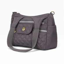 Cargar imagen en el visor de la galería, Bolsa de Hombro Kipling para Mujer, color Gris Lavanda, Diseño Acolchado y Múltiples Bolsillos | Segunda mano