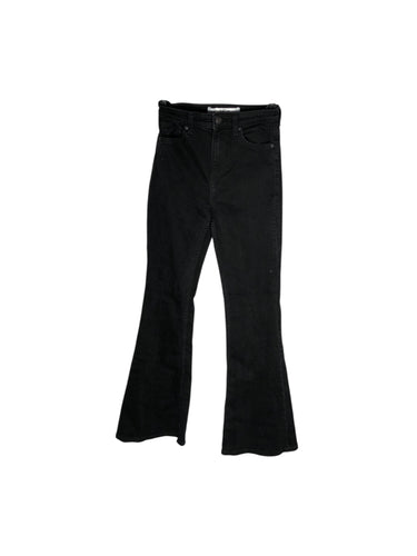 Pantalón Casual marca Bershka en Mezclilla, color Negro, talla 24. De bolsa delanteras y traseras. Artículo de doble uso.