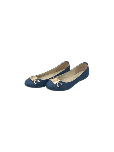 Flats Casuales marca Capa de ozono en Material sintético, color Azul marino, talla 24.5. De diseño de hebilla. Artículo de doble uso.