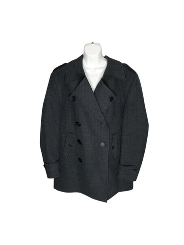 Abrigo Formal marca VERMONTI en Poliéster, color Gris, talla XL. De doble botonadura. Artículo de doble uso.