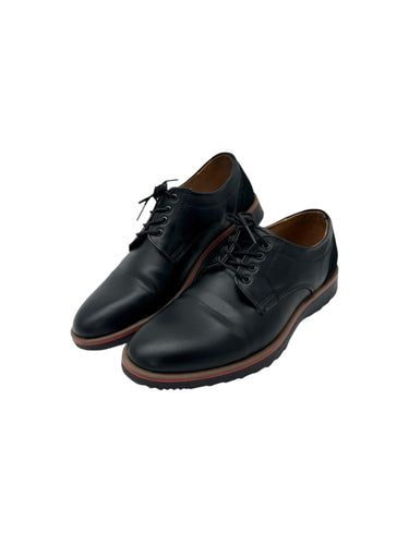 Zapato de vestir color negro con agujeta / suela de goma dura Talla 25 artículo de doble uso en buen estado