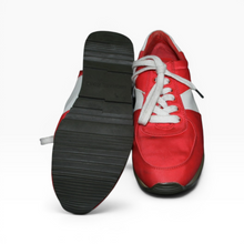 Cargar imagen en el visor de la galería, Tenis Michael Kors Allie Trainer, rojo y blanco, talla 24, buen estado | Segunda mano