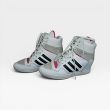 Cargar imagen en el visor de la galería, Tenis Adidas Originals de bota, blanco con negro y rosa, talla 24, estado regular | Segunda mano