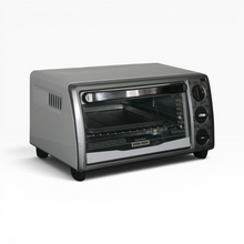 Load image into Gallery viewer, Horno Tostador BLACK+DECKER para Cocina, Acero Inoxidable, color Plata y negro, Capacidad para 4 rebanadas, Tecnología EvenToast, Buen estado | Segunda mano