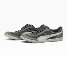 Load image into Gallery viewer, Tenis Puma Super Liga de Estilo Retro, color Gris y Negro, Talla 28.5, Detalles de Gamuza | Segunda mano
