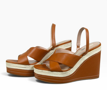 Cargar imagen en el visor de la galería, Sandalias ZARA para Mujer color Camel, Talla 24.5, Plataforma de Cuña y Tiras Cruzadas | Segunda mano