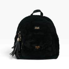 Cargar imagen en el visor de la galería, Mochila Barbie color Negro, Acabado Afelpado, Bolsillo Frontal y Detalles Dorados | Segunda mano