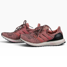 Cargar imagen en el visor de la galería, Tenis Adidas con Leyenda Ultraboost, color Rosa con Negro, Talla 24, Exterior Textil y Agujetas | Segunda mano