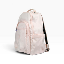 Load image into Gallery viewer, Mochila Kipling, color Rosa Claro, con Bolsillos Frontales y Laterales, Cierres con Detalles Lilas | Segunda mano