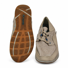 Cargar imagen en el visor de la galería, Zapatos Casuales COLUMBIA color Beige, Talla 31, Exterior Textil y Ajuste con Agujetas | Segunda mano
