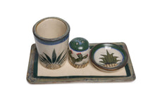 Cargar imagen en el visor de la galería, Kit tequilero de cerámica, modelo 2