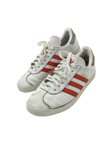 Tenis estilo casuales color blanco con cordones ajustables suela plana de goma marca ADIDAS para dama talla 24 artículo de doble uso en buen estado