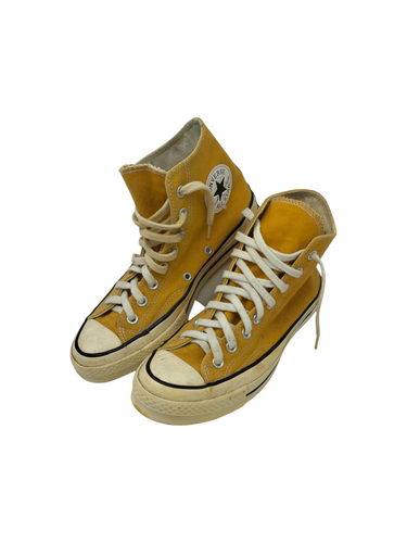 Tenis Converse de diseño lona amarilla con cordones ajustables. Talla 27. Artículo de doble uso