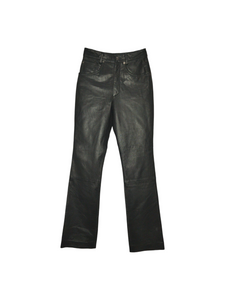 Pantalón diseño en cuero. Para dama Talla 2. Artículo de doble uso.