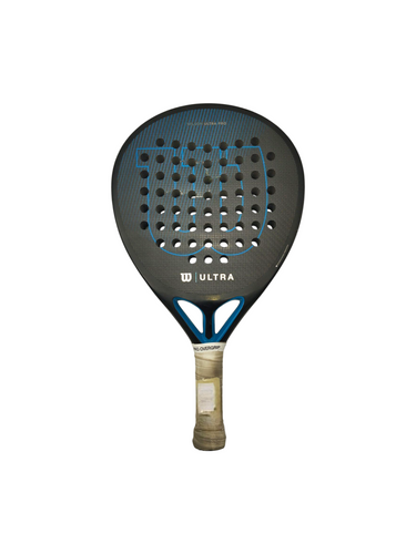 Pala de Padel Wilson Ultra Pro. Artículo de doble uso con mínimos detalles de uso